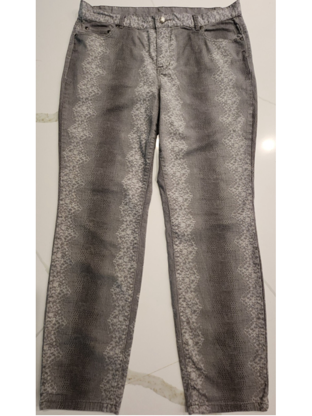 Jaclyn Smith Gray Snakeskin Print Stretch Jeans Pants Trousers Women's 16